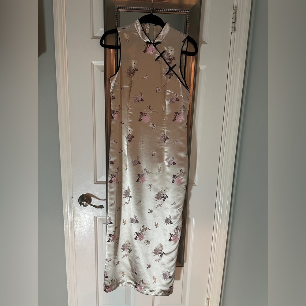 Champagne Brocade Robbie Bee Asian-Style Gown, Size 8